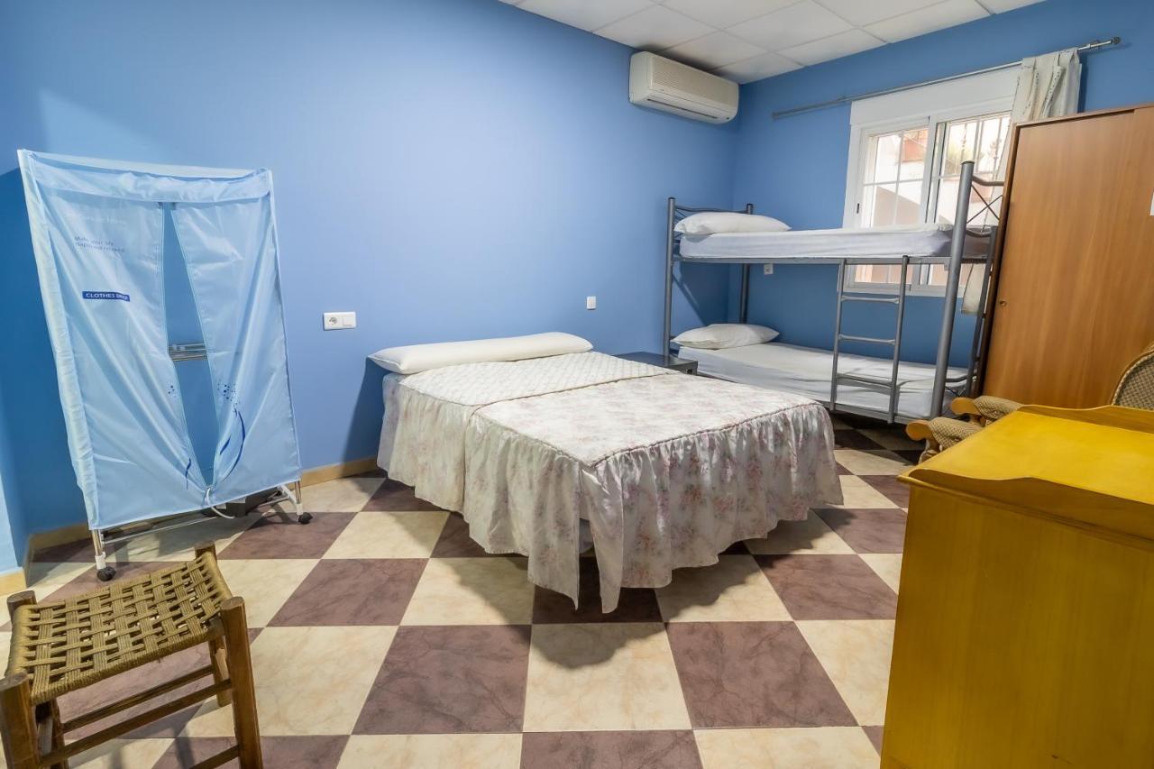 Albergue Rojo Plata Torremegía المظهر الخارجي الصورة